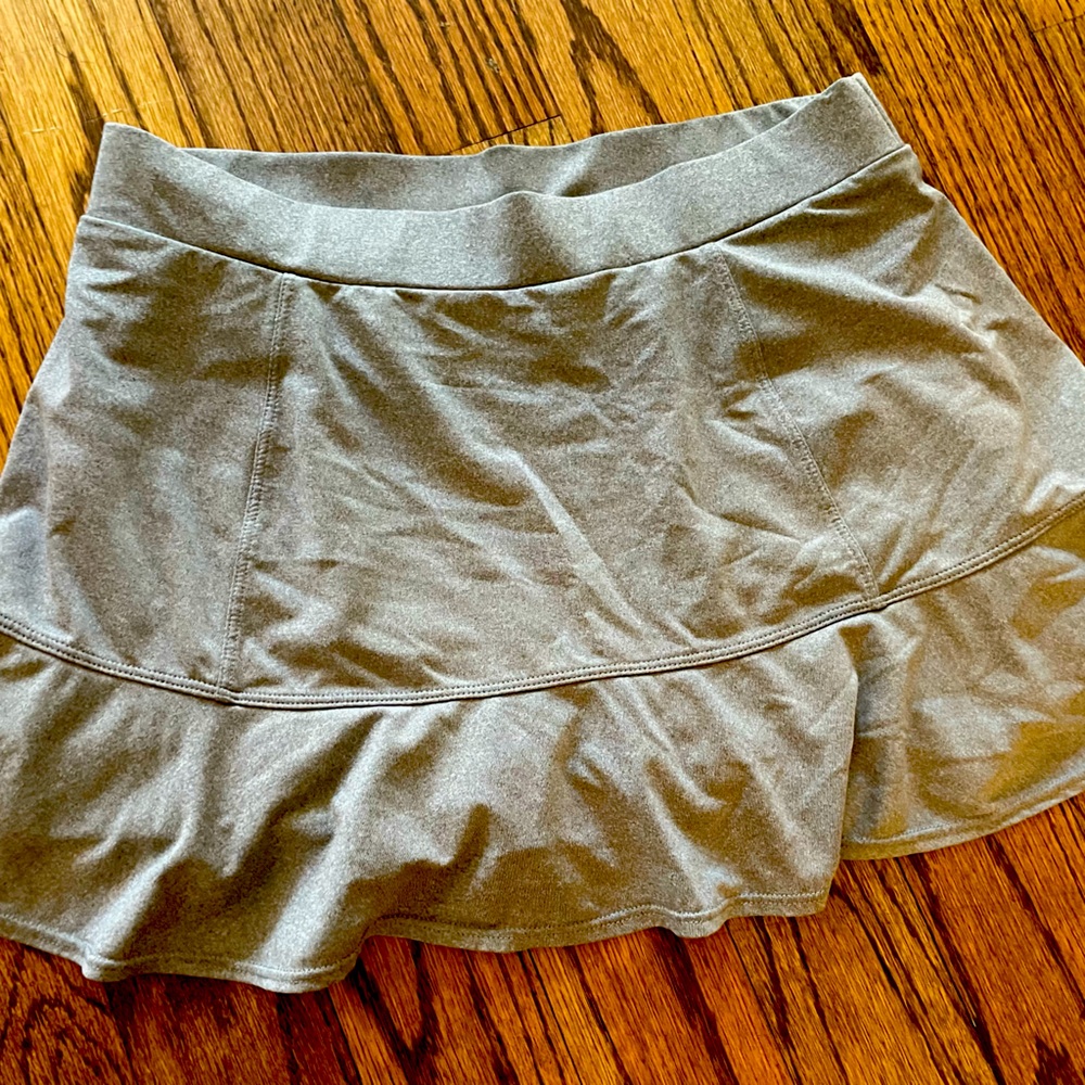 Adorable TAIL tennis skirt